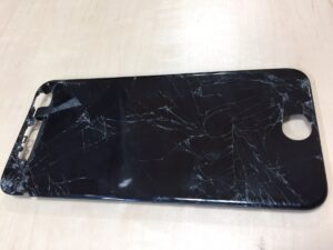 iphone6黒ガラス割れ1